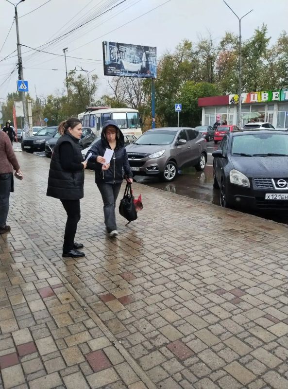 В Червоногвардейском районе Макеевки прошла акция «День белой трости» В Червоногвардейском районе Макеевки прошла акция «День белой трости»
