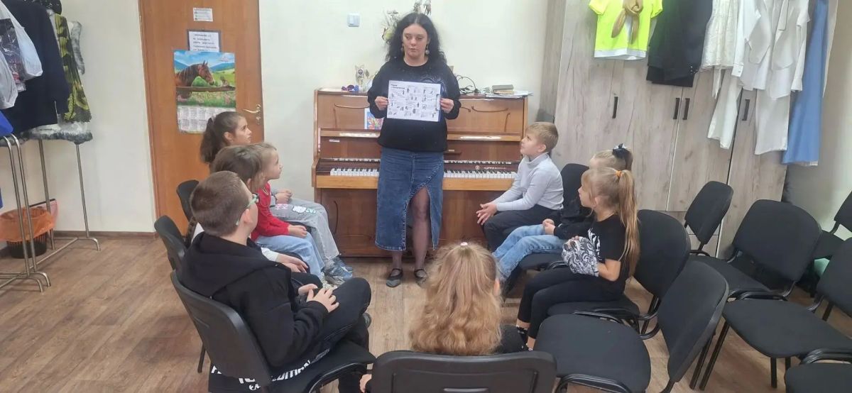 В Культурно-досуговом центре состоялся урок безопасности "Если рядом террорист" В Культурно-досуговом центре состоялся урок безопасности "Если рядом террорист"