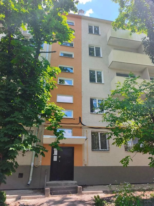 Дом на проспекте Строителей в Мариуполе вернули к жизни Дом на проспекте Строителей в Мариуполе вернули к жизни