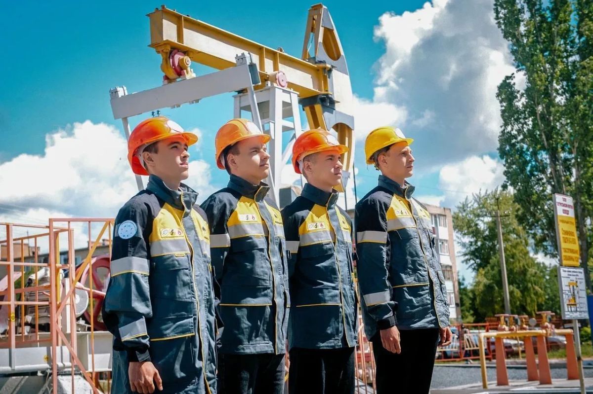 Единый день открытых дверей в колледжах "Профессионалитета": выбираем будущую профессию 17 октября Единый день открытых дверей в колледжах "Профессионалитета": выбираем будущую профессию 17 октября
