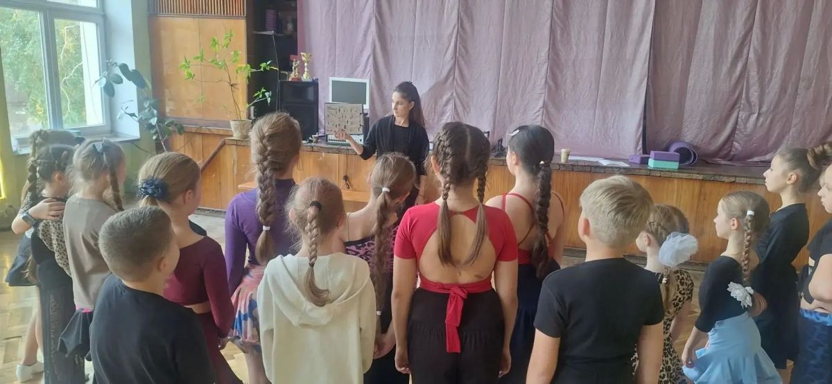 В Культурно-досуговом центре состоялся урок безопасности "Если рядом террорист" В Культурно-досуговом центре состоялся урок безопасности "Если рядом террорист"