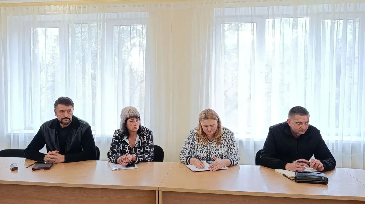 Наталья Бегуненко: В Управе Петровского внутригородского района Администрации городского округа Донецк состоялось заседание Межведомственной комиссии по содействию в решении вопросов ветеранов боевых действий и членов их... Наталья Бегуненко: В Управе Петровского внутригородского района Администрации городского округа Донецк состоялось заседание Межведомственной комиссии по содействию в решении вопросов ветеранов боевых действий и членов их...