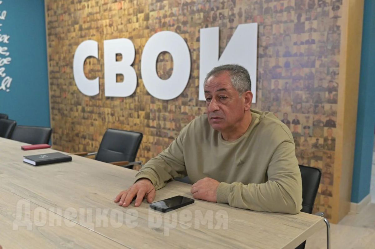Объединяет не только боль войны: делегация из Ливана в седьмой раз приехал в Донецк Объединяет не только боль войны: делегация из Ливана в седьмой раз приехал в Донецк