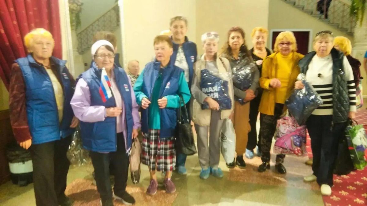 Культурное событие для старшего поколения: поход в театр кукол и творческий вечер Культурное событие для старшего поколения: поход в театр кукол и творческий вечер