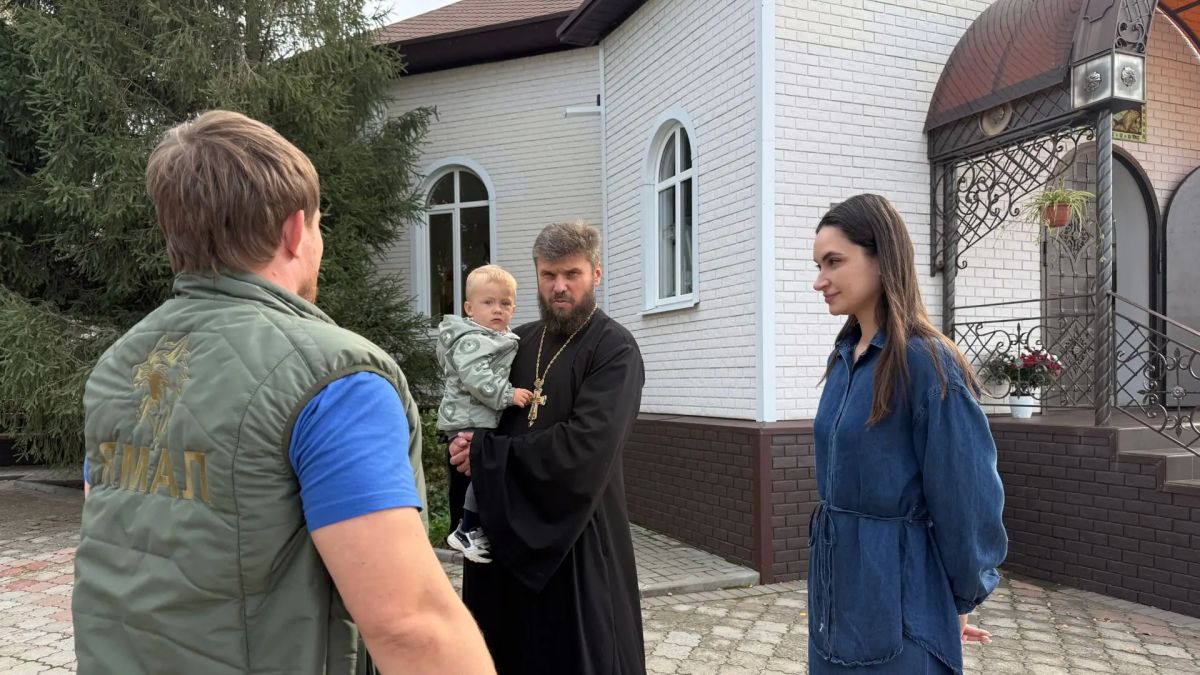 Таисия Чернявская: Когда рядом есть опора: визит Уполномоченного по правам ребёнка в ДНР в Свято-Преображенский храм Волновахи Таисия Чернявская: Когда рядом есть опора: визит Уполномоченного по правам ребёнка в ДНР в Свято-Преображенский храм Волновахи