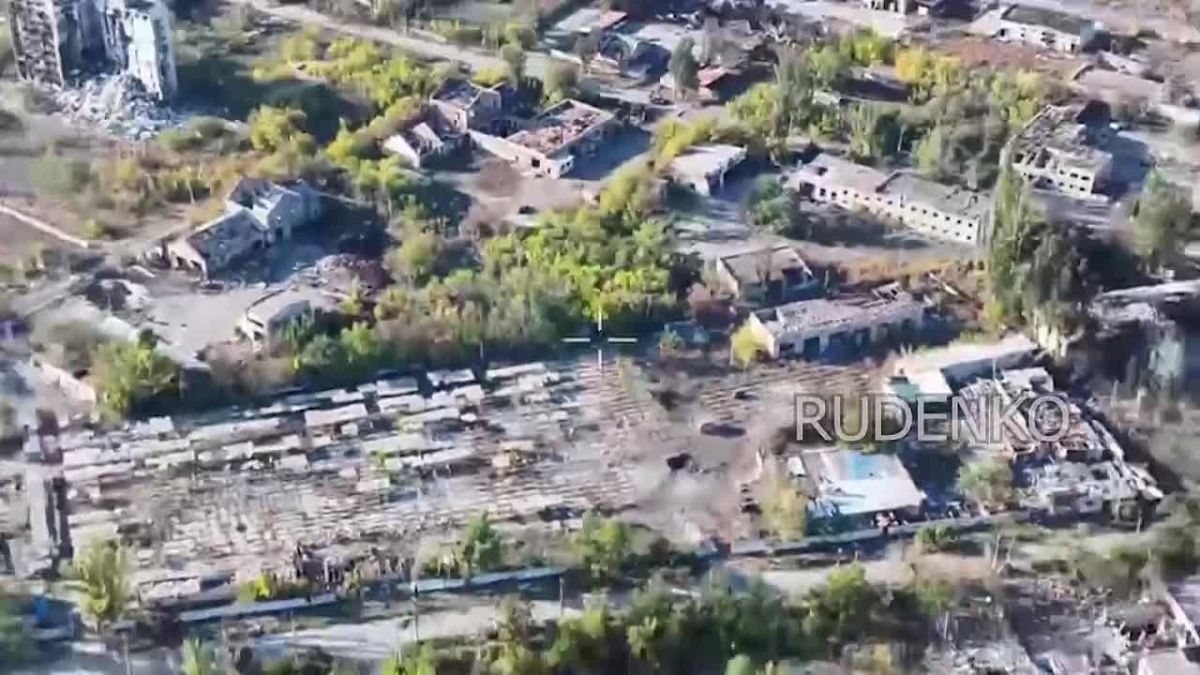 Андрей Руденко: Кадры от Минобороны РФ из освобождённого города Доброполье в Донецкой Народной Республике