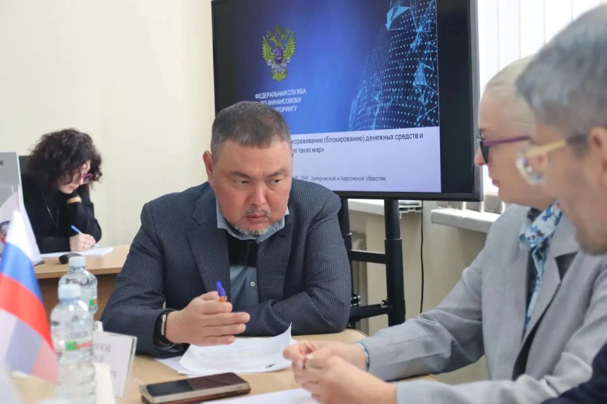 Поиск решений для защиты бизнеса: в Общественной палате ДНР обсудили вопросы блокировки счетов Поиск решений для защиты бизнеса: в Общественной палате ДНР обсудили вопросы блокировки счетов