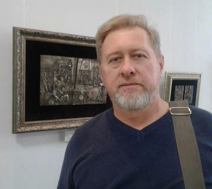 Мариупольский художник представил своё творчество на международной конференции Российской академии художеств