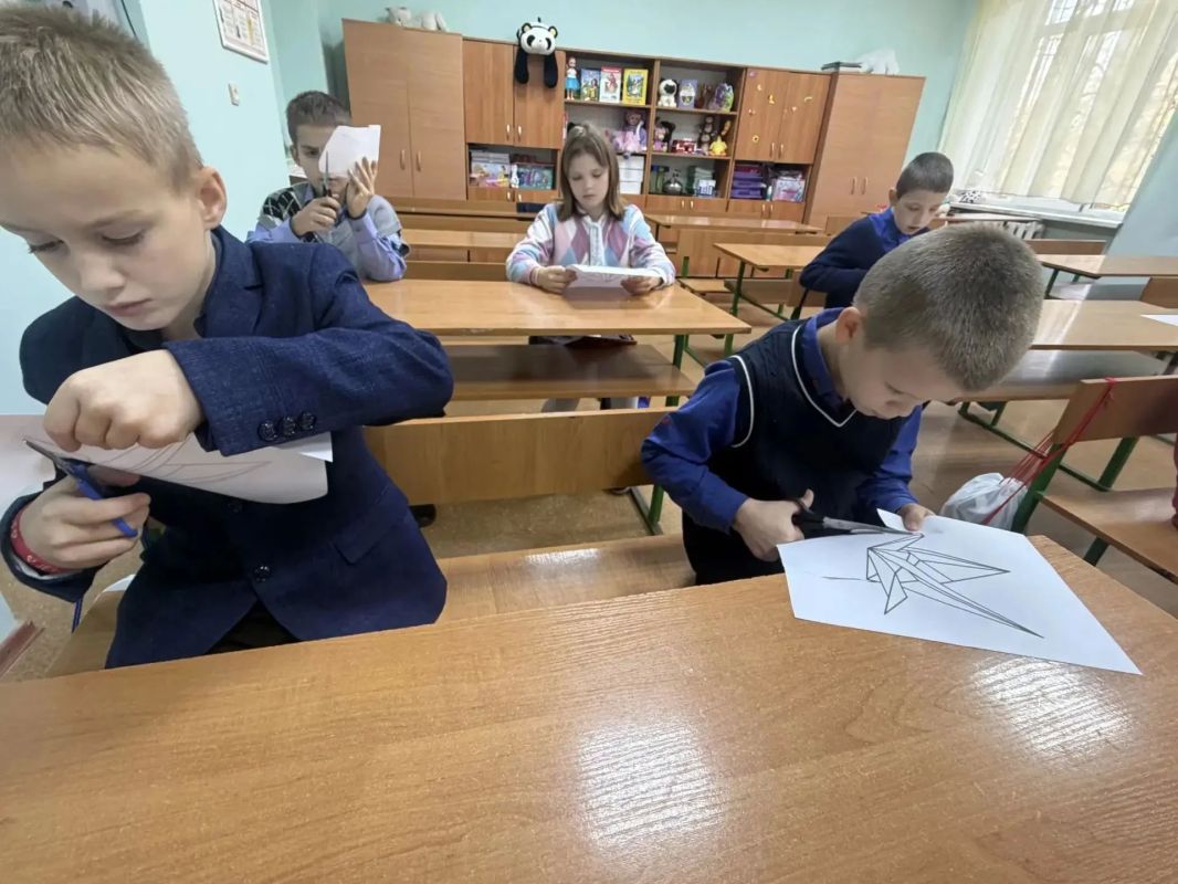 Таисия Чернявская: Воспитанники Амвросиевского детского дома присоединились к Всероссийской акции «Белые журавли»