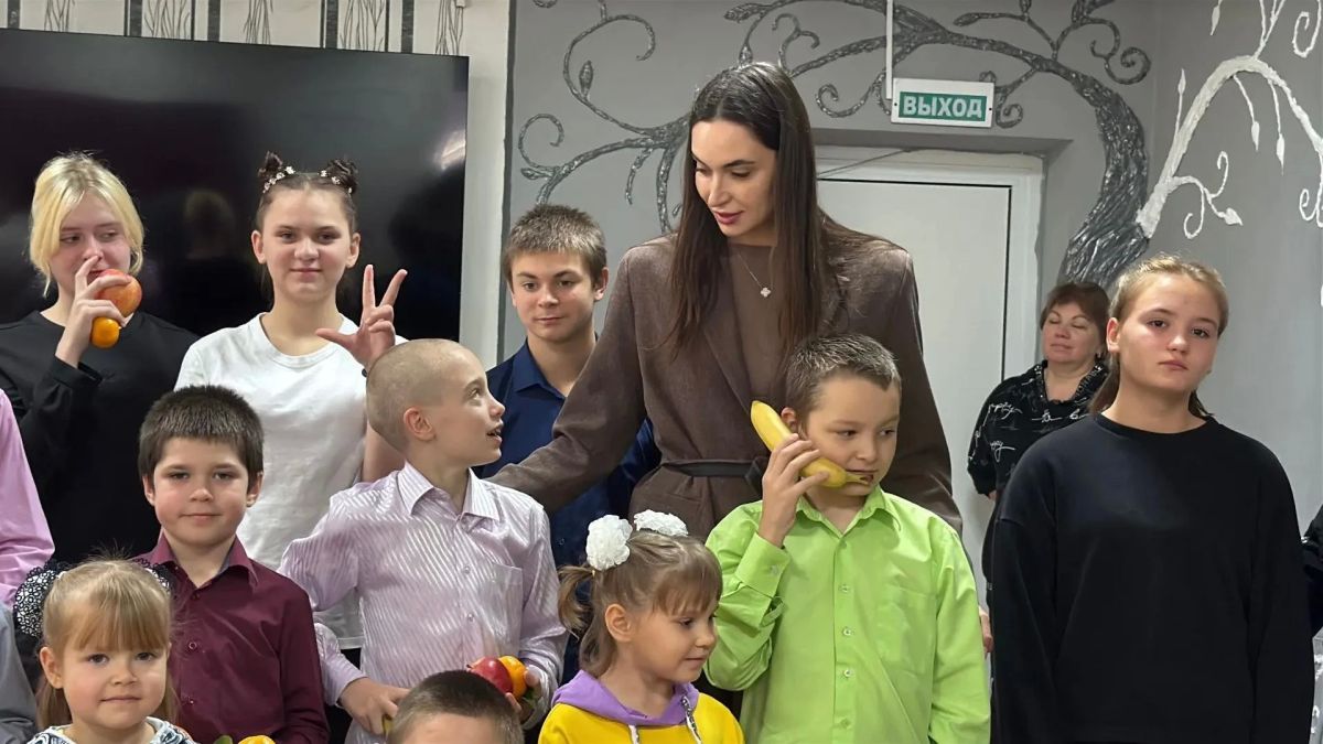 Таисия Чернявская: «Добрые дела»: более двух тонн свежих яблок — детям и тем, кто нуждается в заботе Таисия Чернявская: «Добрые дела»: более двух тонн свежих яблок — детям и тем, кто нуждается в заботе