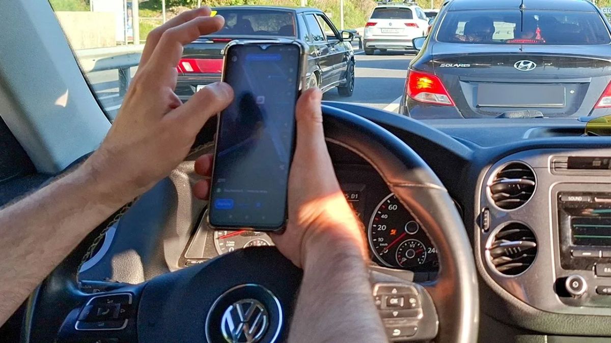 Водительские права жителям новых регинов могут выдавать по упрощенному формату — без проведения соответствующих экзаменов и уплаты государственной пошлины