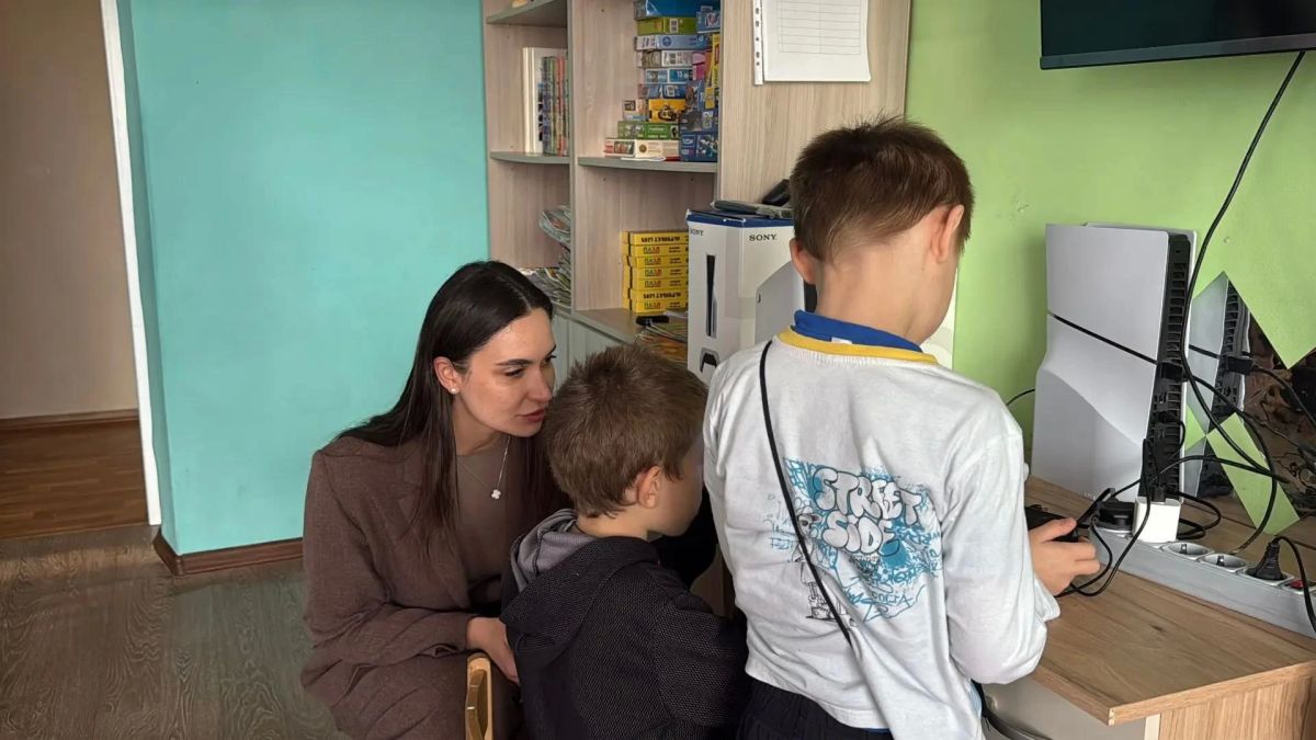 Таисия Чернявская: «Добрые дела»: более двух тонн свежих яблок — детям и тем, кто нуждается в заботе Таисия Чернявская: «Добрые дела»: более двух тонн свежих яблок — детям и тем, кто нуждается в заботе