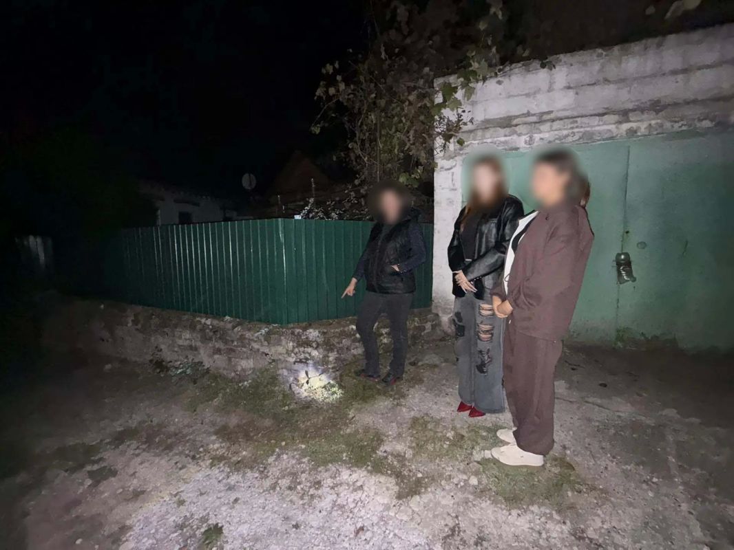 В Мариуполе полицейские задержали ранее судимую местную жительницу с крупной партией «синтетики» В Мариуполе полицейские задержали ранее судимую местную жительницу с крупной партией «синтетики»