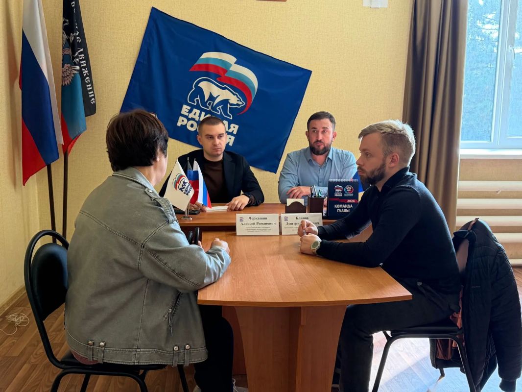 Дмитрий Блинов: Живой диалог — лучший способ наладить жизнь в нашем округе Дмитрий Блинов: Живой диалог — лучший способ наладить жизнь в нашем округе