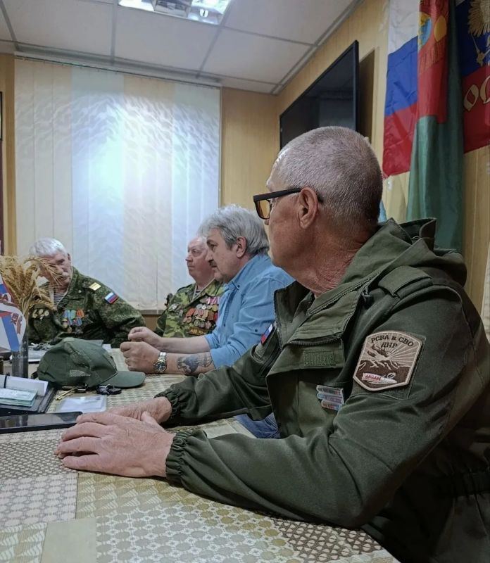 Урок мужества. Состоялась встреча с представителями Общероссийской общественной организацией «Российский Союз ветеранов Афганистана и специальных военных операций» Урок мужества. Состоялась встреча с представителями Общероссийской общественной организацией «Российский Союз ветеранов Афганистана и специальных военных операций»