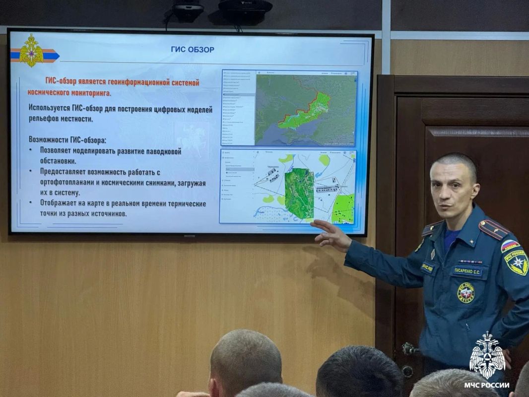 Здесь действуют без промедления: практическое занятие для будущих офицеров МЧС России Здесь действуют без промедления: практическое занятие для будущих офицеров МЧС России