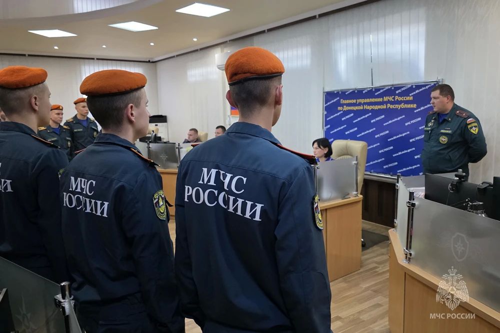 Здесь действуют без промедления: практическое занятие для будущих офицеров МЧС России Здесь действуют без промедления: практическое занятие для будущих офицеров МЧС России