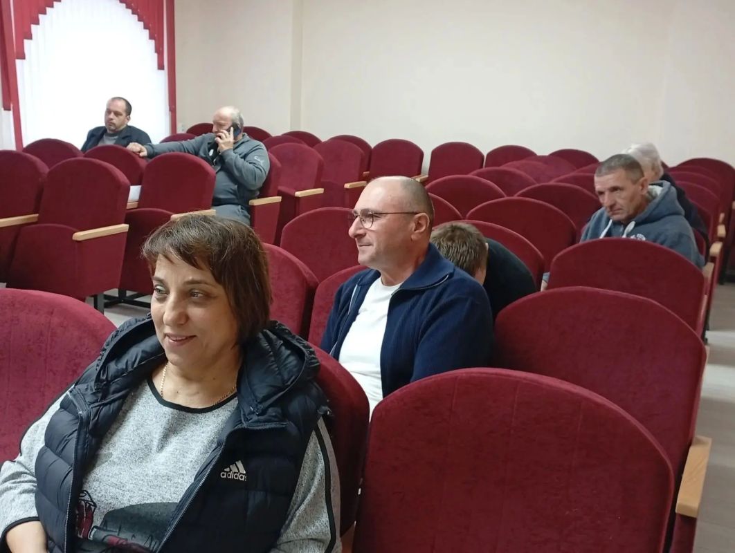 Сегодня в администрации Ясиноватой прошло итоговое перед стартом отопительного сезона заседание штаба по подготовке к зиме Сегодня в администрации Ясиноватой прошло итоговое перед стартом отопительного сезона заседание штаба по подготовке к зиме