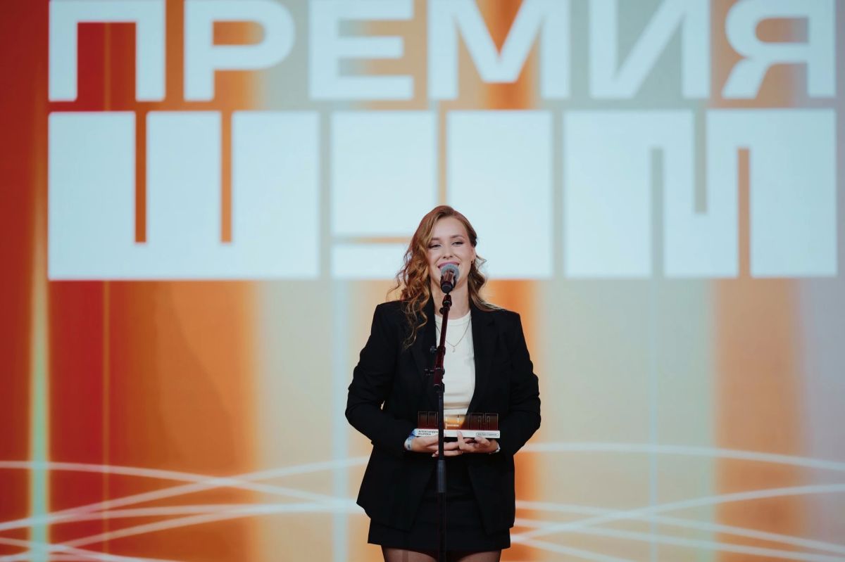 Донецкая школа журналистики держит высокую планку: студенты кафедры журналистики — победители премии «ШУМ» Донецкая школа журналистики держит высокую планку: студенты кафедры журналистики — победители премии «ШУМ»