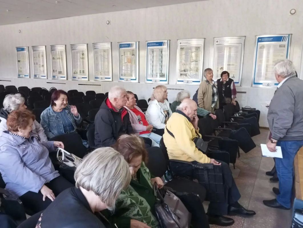 Встреча с представителями «Донбассгаза» Встреча с представителями «Донбассгаза»