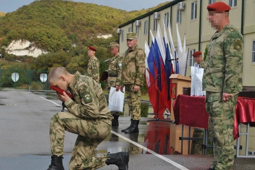 Росгвардейцы ДНР стали обладателями высшего знака отличия спецназа Росгвардейцы ДНР стали обладателями высшего знака отличия спецназа