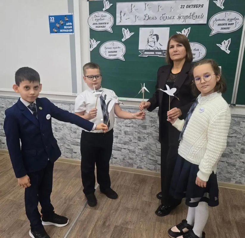 Школьники Кировского отдали дань уважения защитникам Родины Школьники Кировского отдали дань уважения защитникам Родины