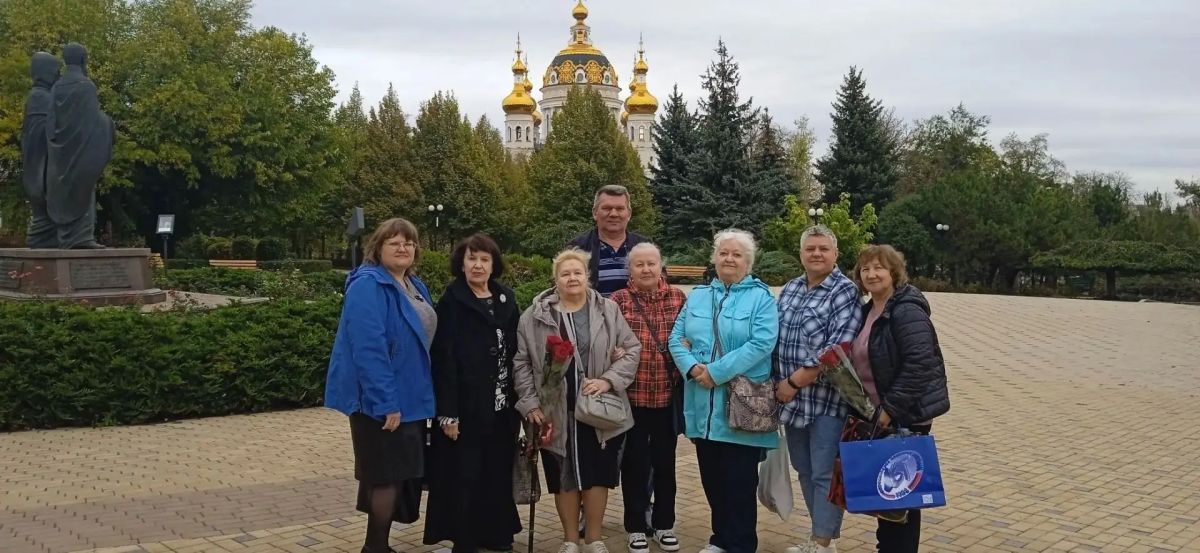 Вперёд в новый век. . В связи с празднованием 100-летия создания Всероссийского общества глухих региональным отделением в Центре Славянской культуры города Донецка было проведено мероприятие «Вперёд в новый век». В... Вперёд в новый век. . В связи с празднованием 100-летия создания Всероссийского общества глухих региональным отделением в Центре Славянской культуры города Донецка было проведено мероприятие «Вперёд в новый век». В...