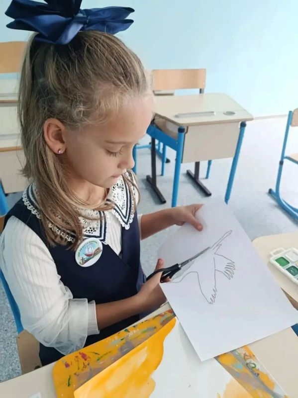 Белые журавли — символ вечной памяти Белые журавли — символ вечной памяти