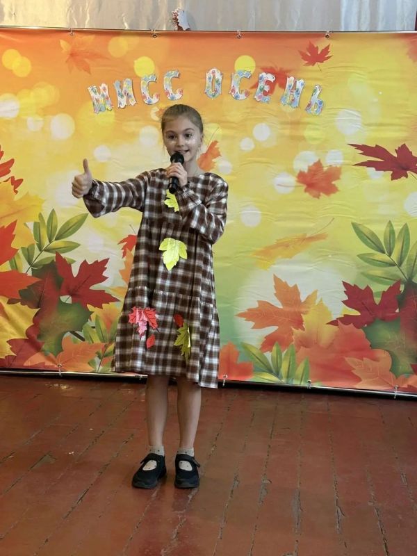 В начальных классах ГБОУ "ШКОЛА №8 ИМ. Д.А. РЫБАЛКО Г.О. ТОРЕЗ" состоялось одно из самых ярких и долгожданных событий — конкурс «Мисс Осень - 2026». В начальных классах ГБОУ "ШКОЛА №8 ИМ. Д.А. РЫБАЛКО Г.О. ТОРЕЗ" состоялось одно из самых ярких и долгожданных событий — конкурс «Мисс Осень - 2026».