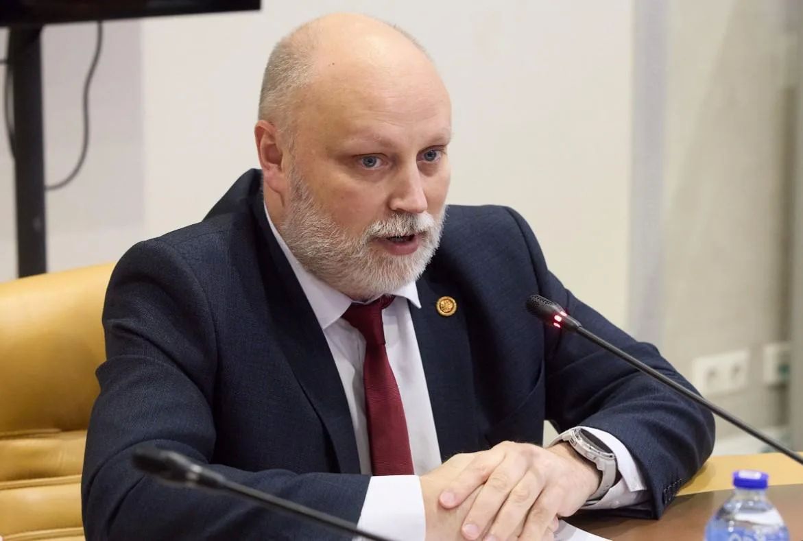 В ОП РФ предложили создать учебник по истории Русского мира В ОП РФ предложили создать учебник по истории Русского мира