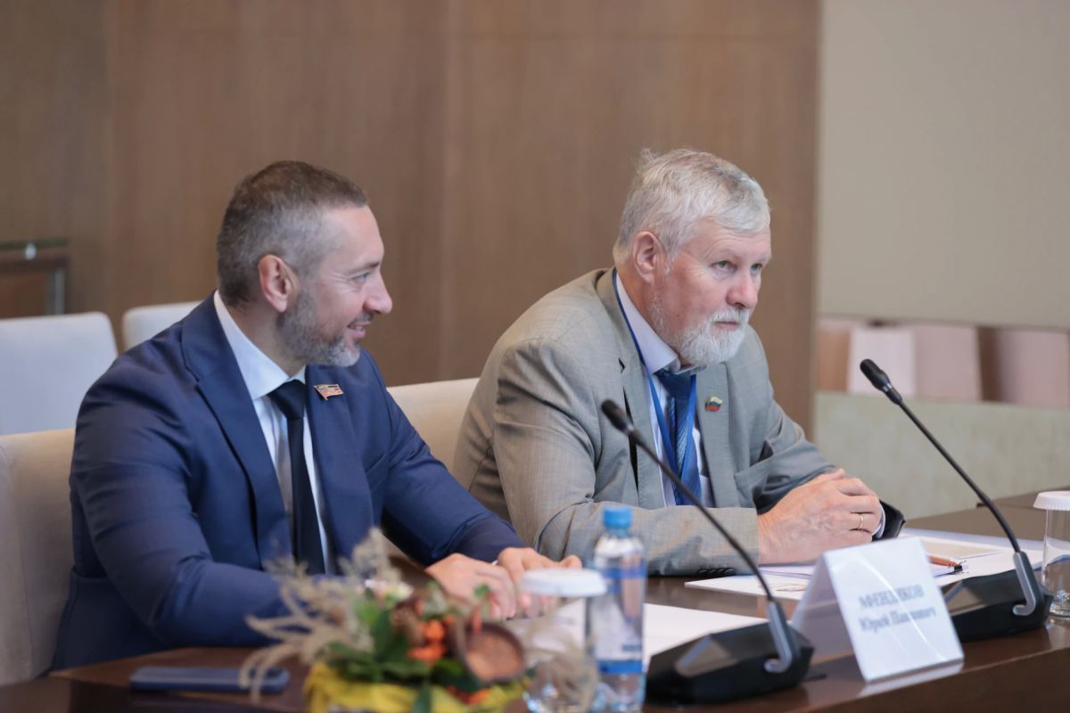 ЮРПА: Юрий Афендиков рассмотрел вопросы федеральной бюджетной политики ЮРПА: Юрий Афендиков рассмотрел вопросы федеральной бюджетной политики