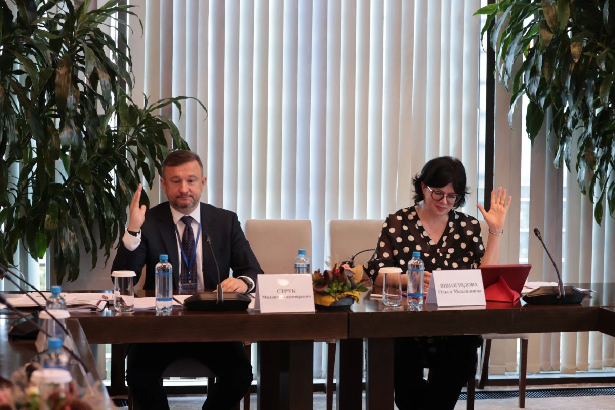 ЮРПА: Юрий Афендиков рассмотрел вопросы федеральной бюджетной политики ЮРПА: Юрий Афендиков рассмотрел вопросы федеральной бюджетной политики