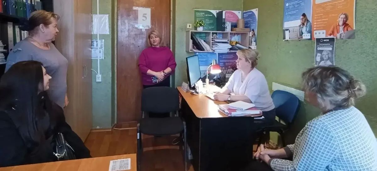 Наталья Бегуненко: По поручению Главы ДНР Дениса Пушилина в Петровском районе продолжаются встречи с населением