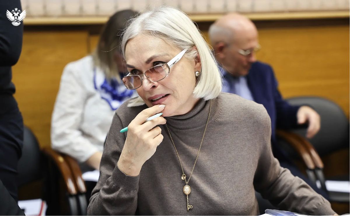 682,5 млрд рублей — на госпрограмму «Развитие образования» в 2027 году 682,5 млрд рублей — на госпрограмму «Развитие образования» в 2027 году