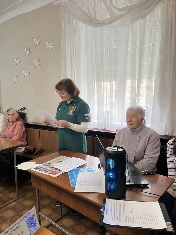 Под крылом белого журавля: в Шахтерске почтили память павших воинов Под крылом белого журавля: в Шахтерске почтили память павших воинов
