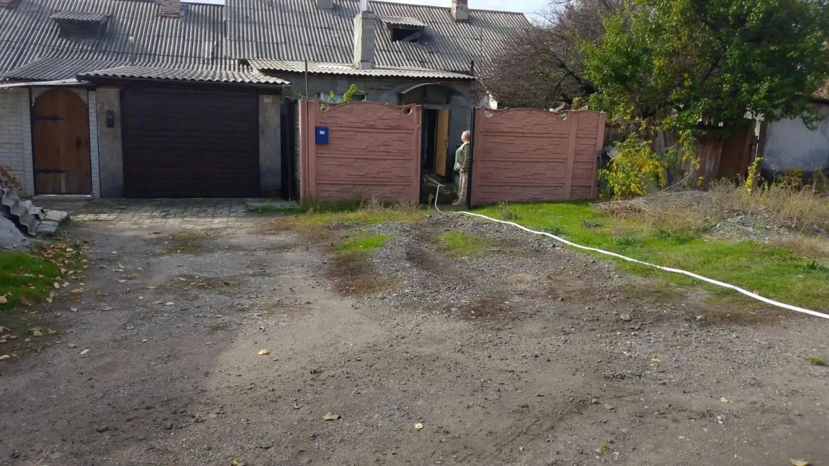 В Кировском внутригородском районе при поддержке региона-шефа Московская область продолжается подвоз воды для жителей домов, в которые в установленный графиком день не поступила вода В Кировском внутригородском районе при поддержке региона-шефа Московская область продолжается подвоз воды для жителей домов, в которые в установленный графиком день не поступила вода