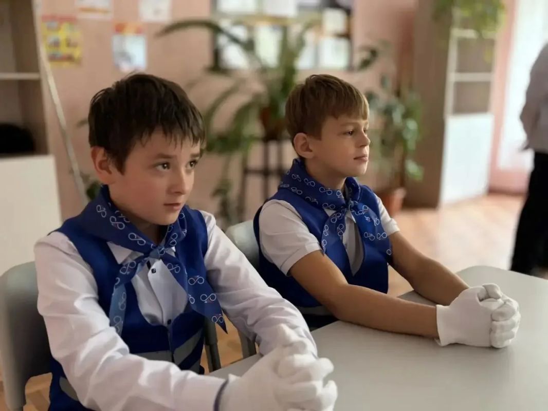 Госавтоинспекция с ЮИД в одном строю стоит! Госавтоинспекция с ЮИД в одном строю стоит!