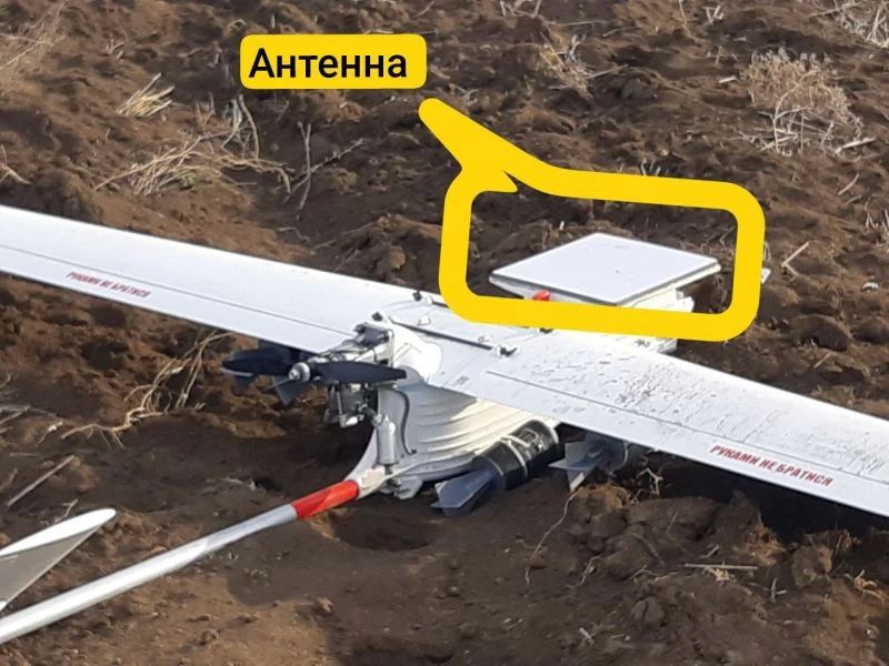 Любитель усидеть на двух стульях, Илон Маск напомнил ВСУ о правилах использования его спутникового интернета Любитель усидеть на двух стульях, Илон Маск напомнил ВСУ о правилах использования его спутникового интернета
