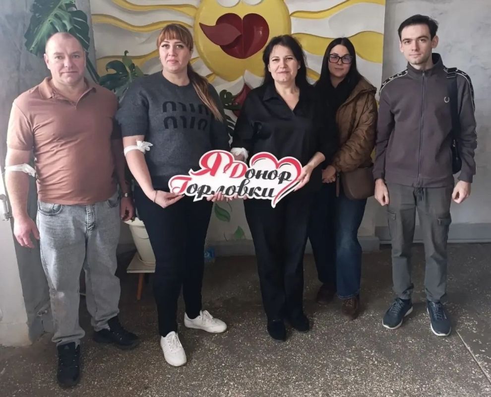 В Горловке полицейские стали донорами крови