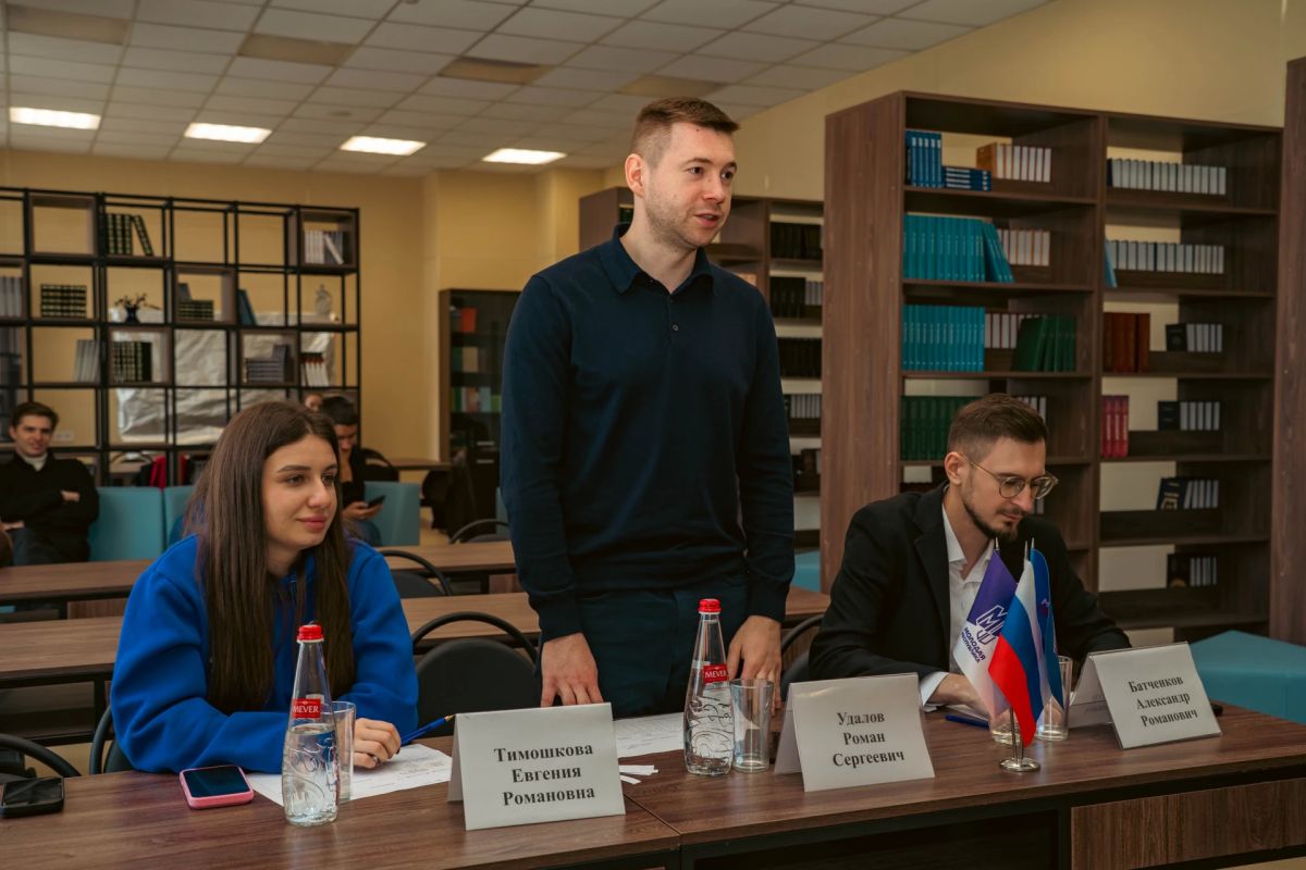 В Мариуполе завершился межвузовский этап «Студенческой Лиги Ораторов» В Мариуполе завершился межвузовский этап «Студенческой Лиги Ораторов»