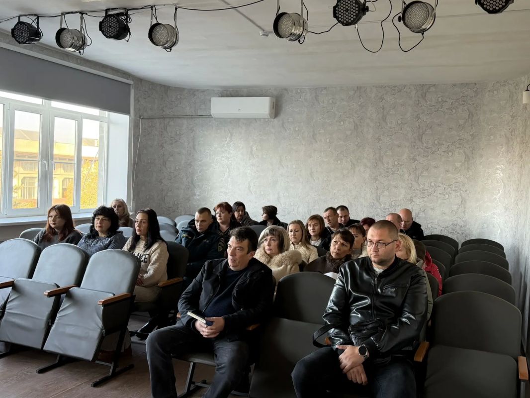 В Иловайске состоялось аппаратное совещание В Иловайске состоялось аппаратное совещание