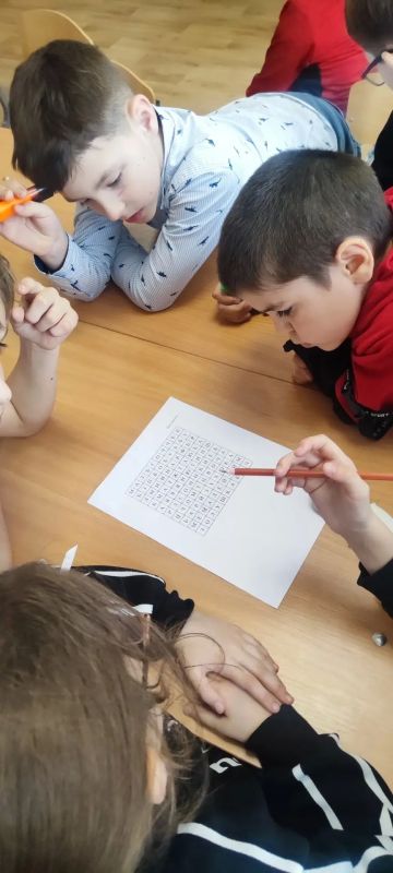 Квест - игра «Тайна библиотеки» Квест - игра «Тайна библиотеки»