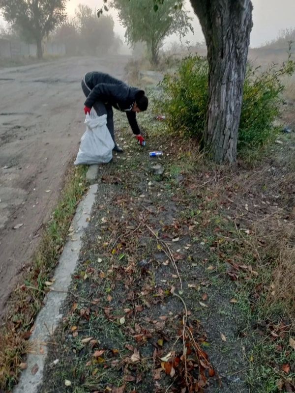 Прошлая неделя у коллектива «Комфортного города» прошла в привычном ритме за решением привычных задач: коммунальщики последовательно наводили порядок в населенных пунктах округа Прошлая неделя у коллектива «Комфортного города» прошла в привычном ритме за решением привычных задач: коммунальщики последовательно наводили порядок в населенных пунктах округа