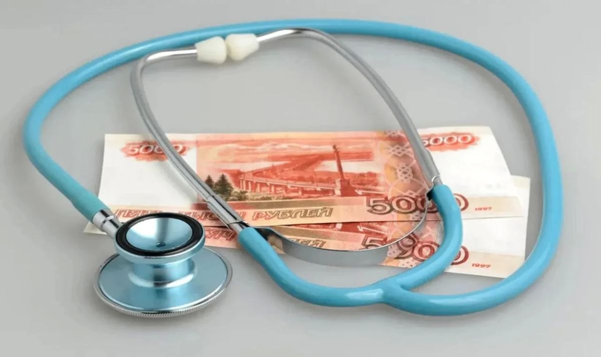 Более 1,4 млрд рублей направлено на выплаты медикам в ДНР в этом году