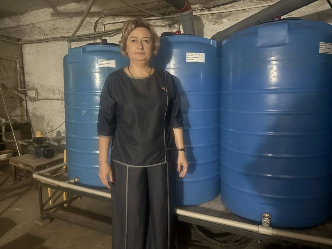 Мониторинг. Карташева Ирина Валериевна, депутат Снежнянского городского совета фракции Всероссийской политической партии «Единая Россия», осуществила контроль подвоза воды соответствии с поручением Дениса Пушилина Главы...