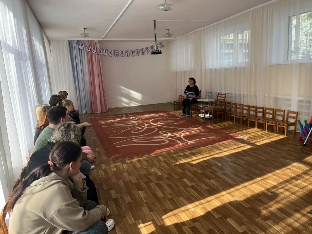 Заместитель главы администрации муниципального образования Марина Чмелева посетила ГБДОУ «Детский сад № 25 г.о. Харцызск»