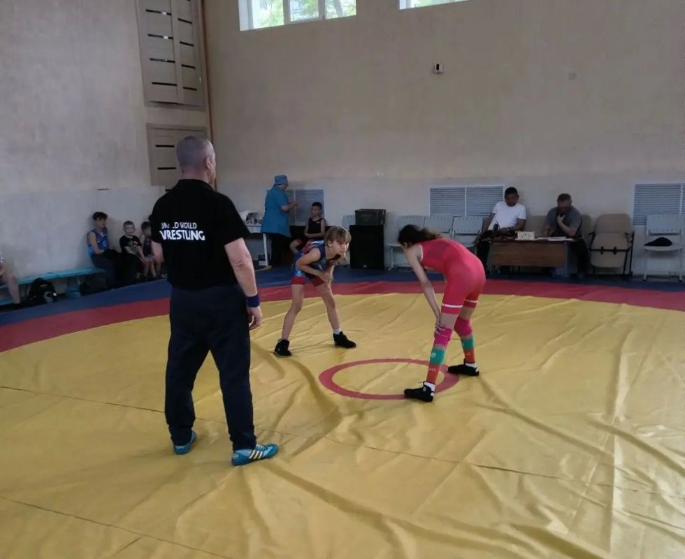 Успешное выступление юных борцов Ждановки Успешное выступление юных борцов Ждановки