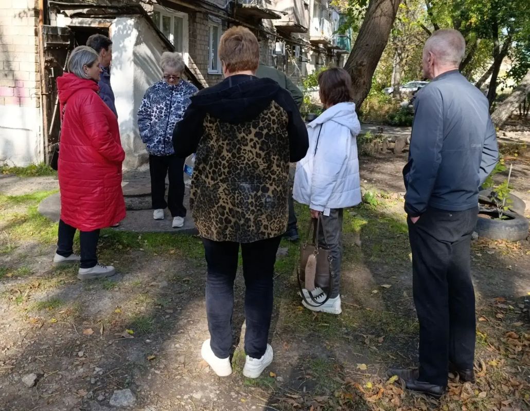 Наталья Бегуненко: По поручению Главы ДНР Дениса Пушилина в Петровском районе продолжаются встречи с населением Наталья Бегуненко: По поручению Главы ДНР Дениса Пушилина в Петровском районе продолжаются встречи с населением