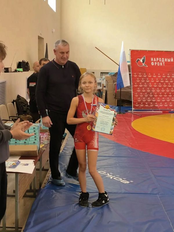 Успешное выступление юных борцов Ждановки Успешное выступление юных борцов Ждановки