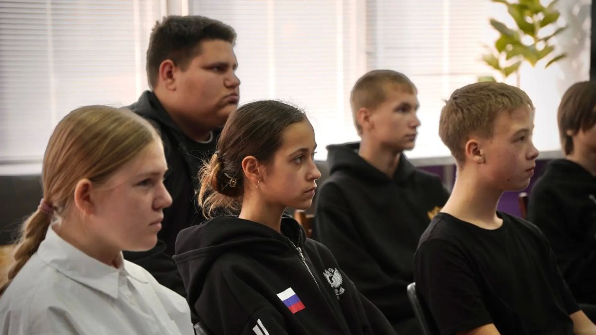 МОЛОДЁЖНЫЕ ФОРУМЫ — НОВЫЕ ВОЗМОЖНОСТИ! МОЛОДЁЖНЫЕ ФОРУМЫ — НОВЫЕ ВОЗМОЖНОСТИ!
